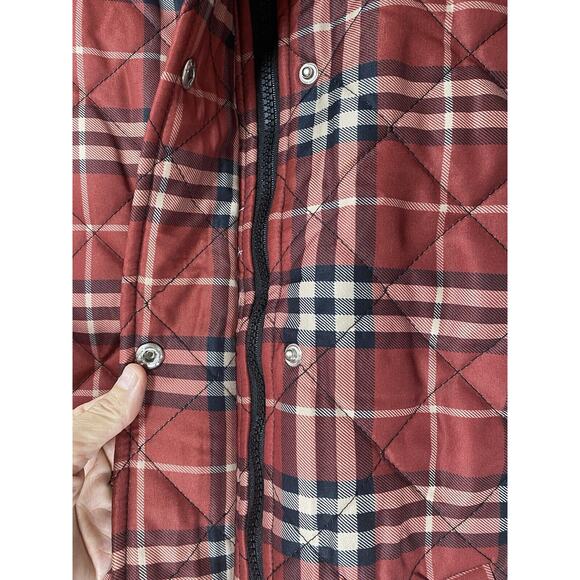 New with Tags Red Plaid Quilted Vest Snap and Zip Close Mock Neck by Wanna B Me - Picture 3 of 8